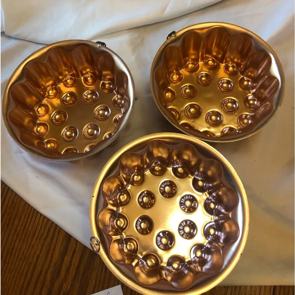 Vintage Round 7” Copper Toned Molds Wall Decor Farmhouse Kitchen
